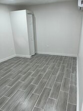 155 NW 123rd St in North Miami, FL - Foto de edificio - Building Photo