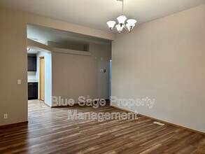 1375 S Bagley Creek Rd in Port Angeles, WA - Building Photo - Building Photo