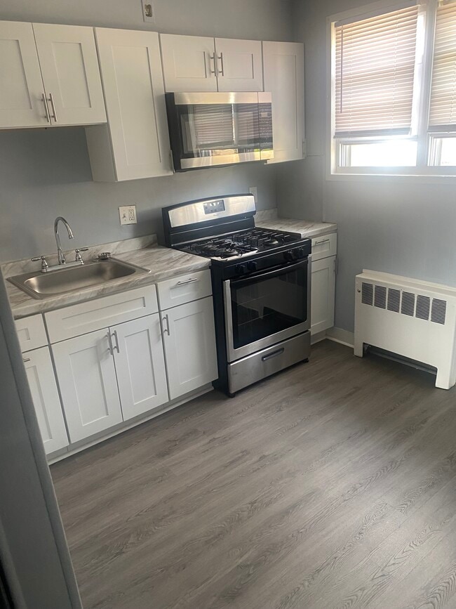 property at 6254 Everett Ave