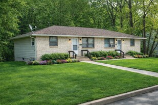 546 Gordon Rd in Mansfield, OH - Building Photo