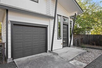 5007 Delores Ave in Austin, TX - Building Photo - Building Photo