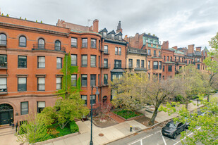 462 Beacon St Apartments