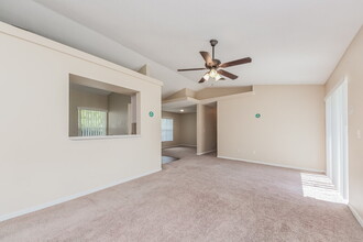 10703 Aria Ct in Clermont, FL - Building Photo - Building Photo