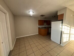 1021 N Church Ave in Panama City, FL - Foto de edificio - Building Photo