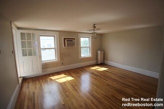 276 Main St-Unit -3g in Medford, MA - Building Photo - Building Photo