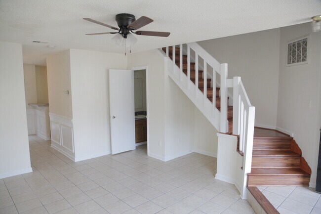 6320 Windsor Gate Ln in Charlotte, NC - Building Photo - Building Photo
