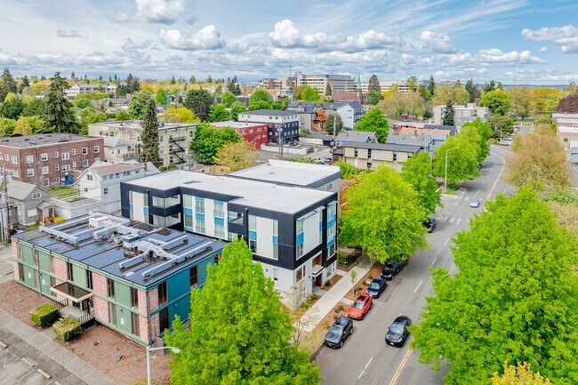 810 Yakima in Tacoma, WA - Building Photo - Building Photo