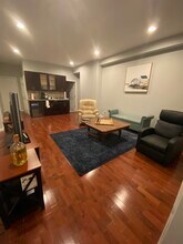 447 Mercer St in Jersey City, NJ - Building Photo - Building Photo