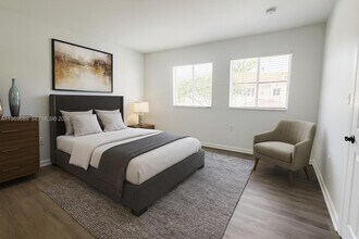 17333 NW 7th Ave in Miami Gardens, FL - Building Photo - Building Photo