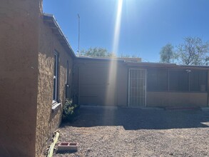 2143 N Bell Ave in Tucson, AZ - Building Photo - Building Photo