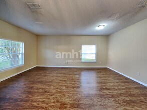 4470 Waterside Pointe Cir in Orlando, FL - Building Photo - Building Photo