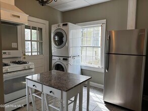 414 Metcalf St in New Bern, NC - Building Photo - Building Photo