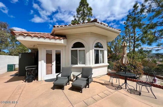 property at 32502 Pinebluff Pl