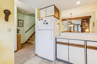 136 Glazebrook, Unit Glazebrook J4 in Killington, VT - Building Photo - Building Photo