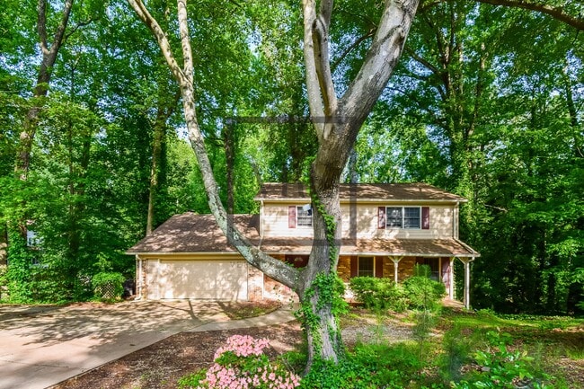 4533 Holliston Rd