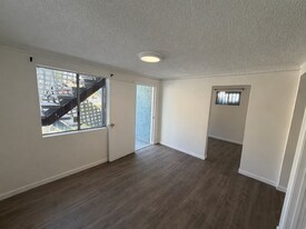1041 Geraghty Ave, Unit lower in Los Angeles, CA - Building Photo