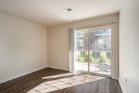 The Meadows at Dunkirk Apartment Homes - 6