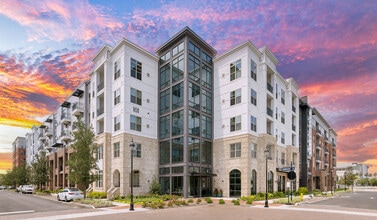 EmmaJames in Savannah, GA - Building Photo - Building Photo