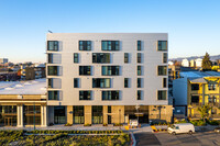 MAZ Building in Emeryville, CA - Foto de edificio - Building Photo