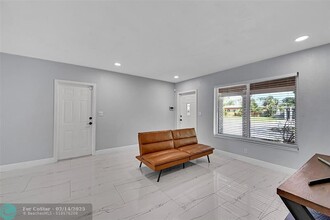 1181 SW 4th Terrace in Pompano Beach, FL - Foto de edificio - Building Photo
