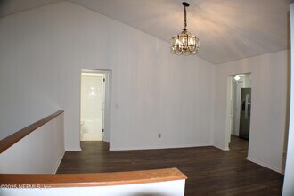 10315 Docksider Dr E in Jacksonville, FL - Building Photo - Building Photo