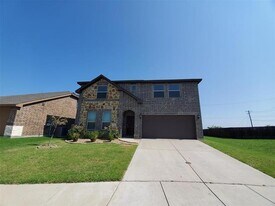 707 Brookline Dr in Lavon, TX - Building Photo