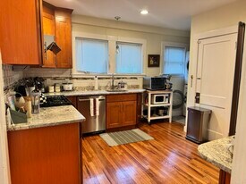 27 Harriet St in Boston, MA - Building Photo