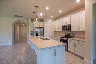 17161 Anesbury Pl in Ft. Myers, FL - Building Photo - Building Photo