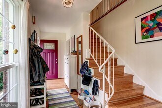 7525 Cayuga Ave in Bethesda, MD - Building Photo - Building Photo