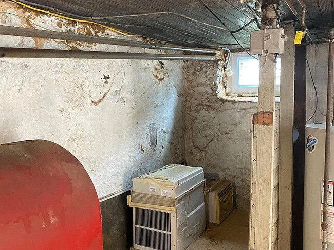 property at 400 Ford St