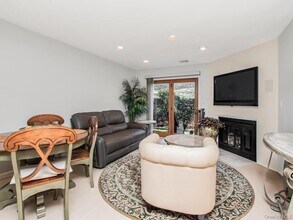 8 Davids Ln in Ossining, NY - Building Photo - Building Photo