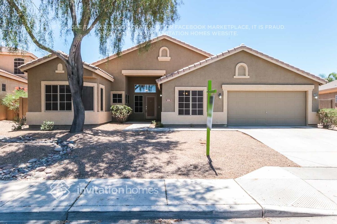 2551 S Drexel in Mesa, AZ - Building Photo