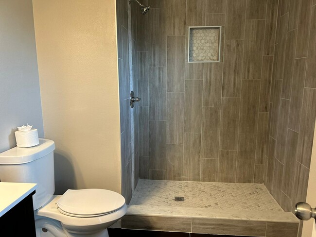 property at 912 Park Valley Cir