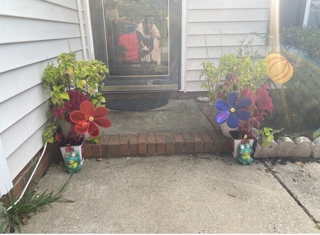 2459 Shadow Valley Rd in High Point, NC - Building Photo - Building Photo