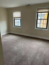 2315 South St, Unit Apt. 2 in Philadelphia, PA - Foto de edificio - Building Photo