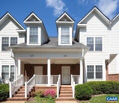 139 Old Fifth Cir, Unit 0814 in Charlottesville, VA - Building Photo