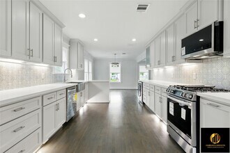 522 Caplin St in Houston, TX - Building Photo - Building Photo