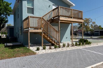 454 21st St N in St. Petersburg, FL - Building Photo - Building Photo