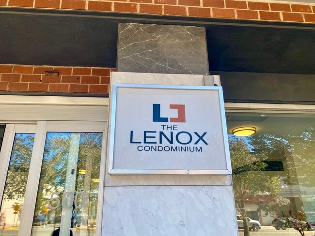 500 Central Ave, Unit 1116 in Union City, NJ - Foto de edificio - Building Photo