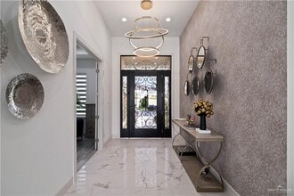 24 Cornell Ave in McAllen, TX - Building Photo - Building Photo