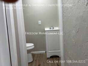 62 Willow Rd in Ayer, MA - Building Photo - Building Photo