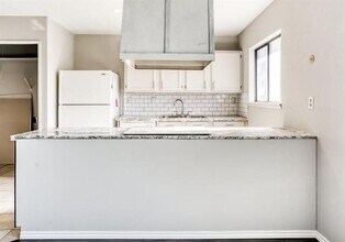 5656 Pearce St in The Colony, TX - Building Photo - Building Photo