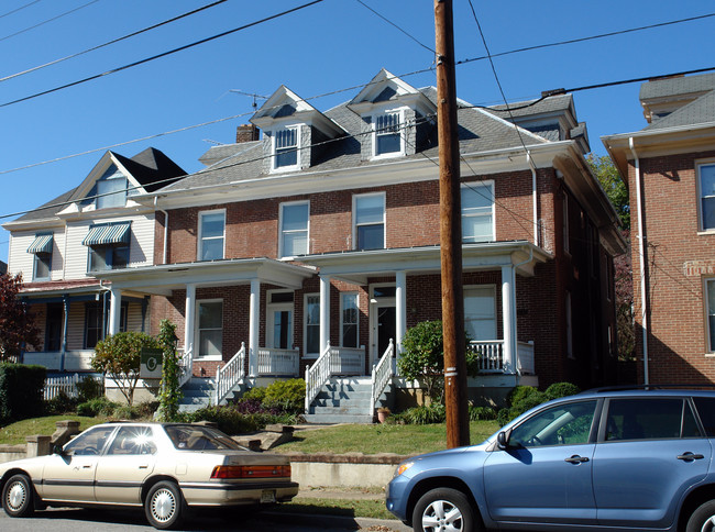 1007 1st St SW in Roanoke, VA - Building Photo - Building Photo