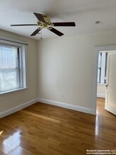 240 Kelton St, Unit 7 in Boston, MA - Building Photo - Building Photo