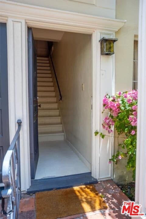 9974 Durant Dr in Beverly Hills, CA - Building Photo - Building Photo