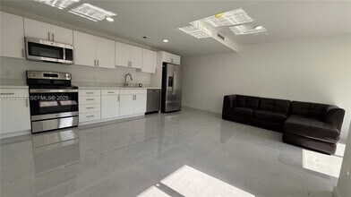 14571 SW 261st St in Homestead, FL - Building Photo - Building Photo