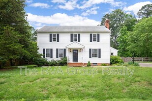 10075 Aragon Dr in Mechanicsville, VA - Building Photo