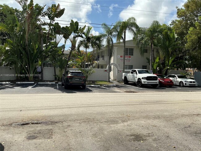 property at 510 SE 9th St