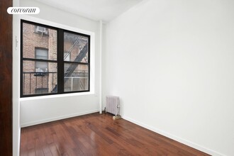 311 E 3rd St in New York, NY - Building Photo - Building Photo