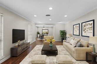 5618 Bankside Dr in Houston, TX - Building Photo - Building Photo